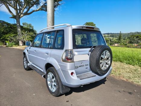 MITSUBISHI Pajero TR4 2.0 16V 4P 4X4 FLEX AUTOM�TICO, Foto 8