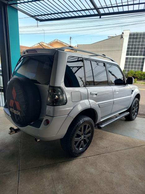 MITSUBISHI Pajero TR4 2.0 16V 4P 4X4 FLEX AUTOMÁTICO, Foto 4