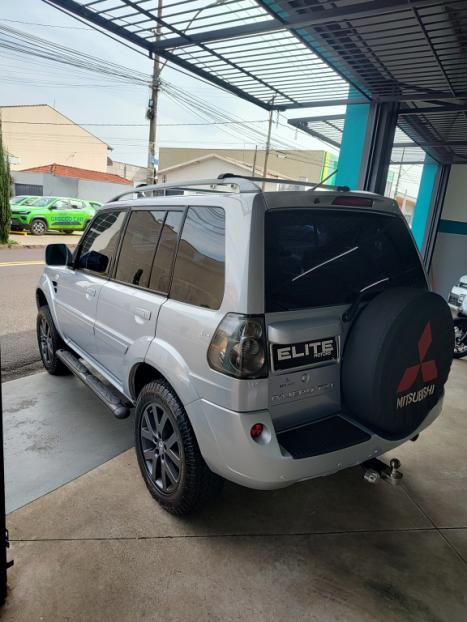 MITSUBISHI Pajero TR4 2.0 16V 4P 4X4 FLEX AUTOMÁTICO, Foto 5