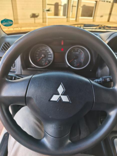 MITSUBISHI Pajero TR4 2.0 16V 4P FLEX, Foto 10