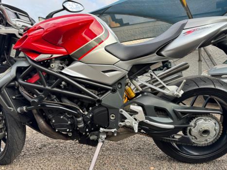 MV AGUSTA Brutale 1090 R , Foto 3