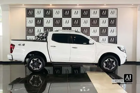 NISSAN Frontier 2.3 16V PLATINUM CABINE DUPLA 4X4 BI-TURBO DIESEL AUTOMTICO, Foto 4