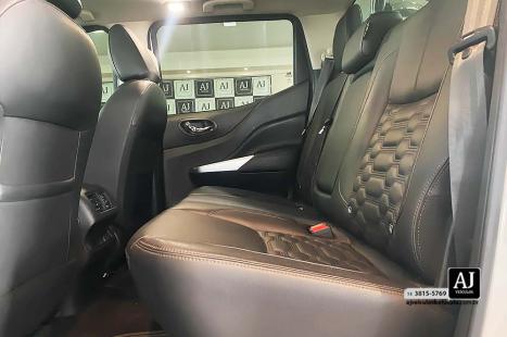 NISSAN Frontier 2.3 16V PLATINUM CABINE DUPLA 4X4 BI-TURBO DIESEL AUTOMTICO, Foto 14