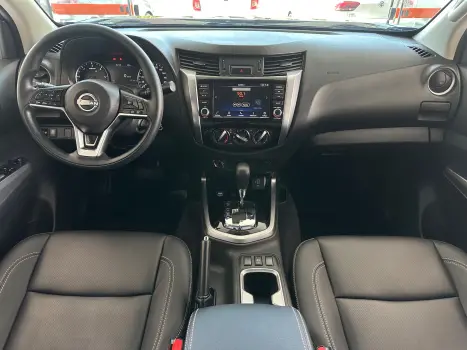 NISSAN Frontier 2.3 ATTACK CABINE DUPLA 4X4 BI-TURBO DIESEL AUTOMTICO, Foto 7