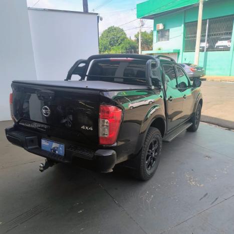 NISSAN Frontier 2.3 ATTACK CABINE DUPLA 4X4 BI-TURBO DIESEL AUTOMTICO, Foto 4