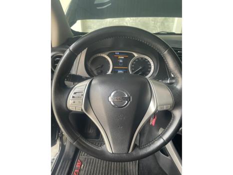 NISSAN Frontier 2.3 ATTACK CABINE DUPLA 4X4 BI-TURBO DIESEL AUTOM�TICO, Foto 10