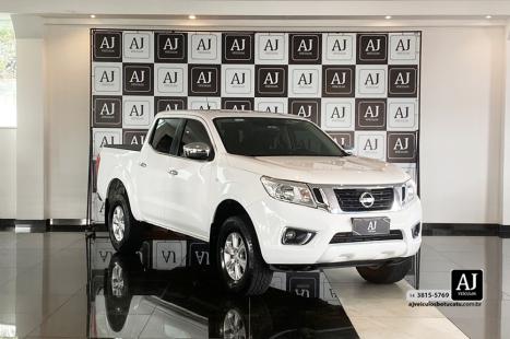 NISSAN Frontier 2.3 16V SE 4X4 CABINE DUPLA BI-TURBO DIESEL AUTOM�TICO, Foto 3