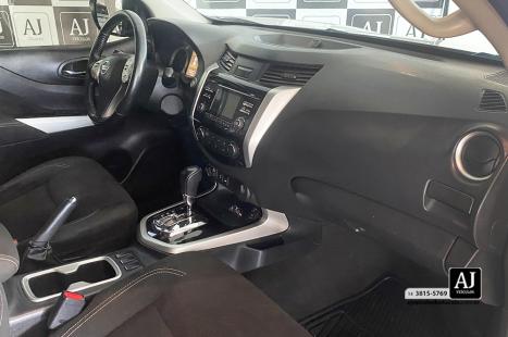 NISSAN Frontier 2.3 16V SE 4X4 CABINE DUPLA BI-TURBO DIESEL AUTOM�TICO, Foto 11