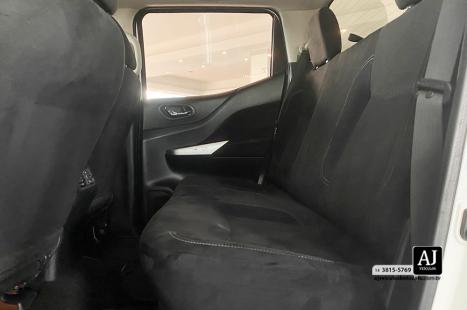 NISSAN Frontier 2.3 16V SE 4X4 CABINE DUPLA BI-TURBO DIESEL AUTOM�TICO, Foto 14