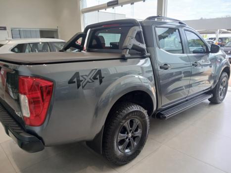 NISSAN Frontier 2.3 ATTACK CABINE DUPLA 4X4 BI-TURBO DIESEL AUTOM�TICO, Foto 6