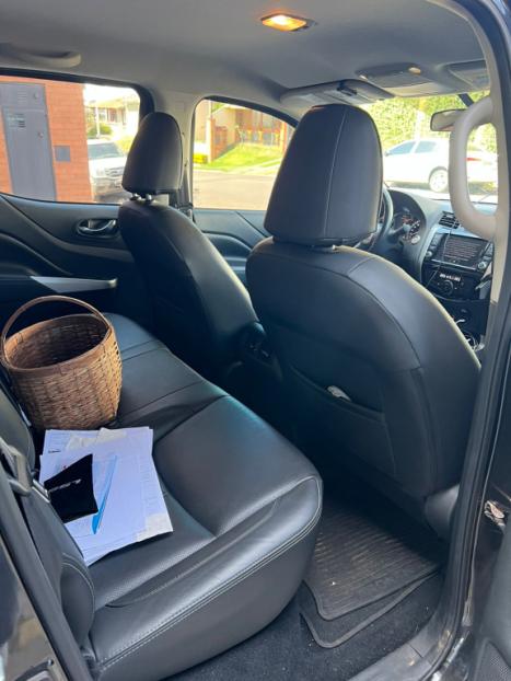 NISSAN Frontier 2.3 16V XE 4X4 CABINE DUPLA BI-TURBO DIESEL AUTOM�TICO, Foto 8
