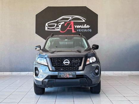 NISSAN Frontier 2.3 16V PLATINUM CABINE DUPLA 4X4 BI-TURBO DIESEL AUTOM�TICO, Foto 2