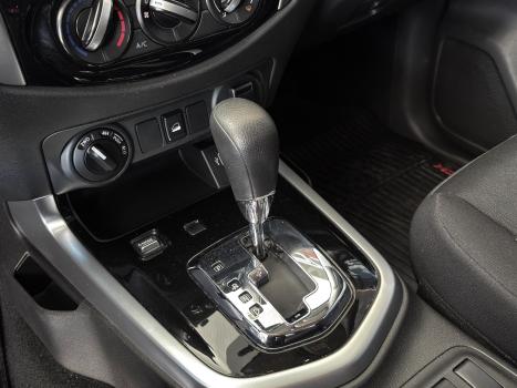 NISSAN Frontier 2.3 16V PLATINUM CABINE DUPLA 4X4 BI-TURBO DIESEL AUTOM�TICO, Foto 9