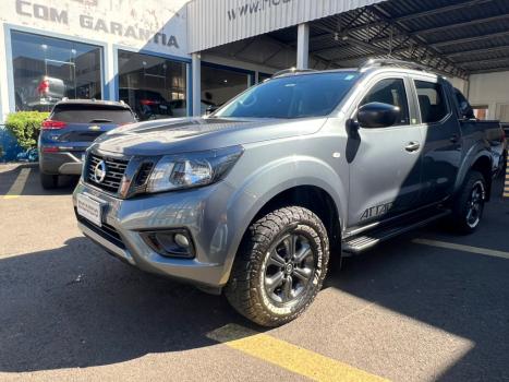 NISSAN Frontier 2.3 ATTACK CABINE DUPLA 4X4 BI-TURBO DIESEL AUTOM�TICO, Foto 2