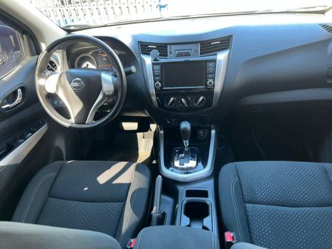 NISSAN Frontier 2.3 ATTACK CABINE DUPLA 4X4 BI-TURBO DIESEL AUTOM�TICO, Foto 6