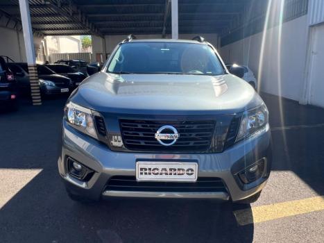 NISSAN Frontier 2.3 ATTACK CABINE DUPLA 4X4 BI-TURBO DIESEL AUTOM�TICO, Foto 11