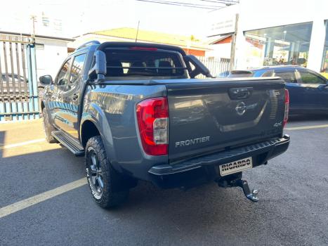 NISSAN Frontier 2.3 ATTACK CABINE DUPLA 4X4 BI-TURBO DIESEL AUTOM�TICO, Foto 15