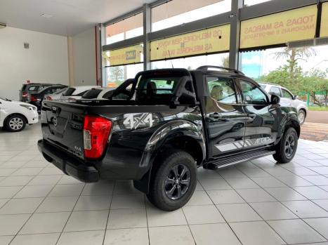 NISSAN Frontier 2.3 ATTACK CABINE DUPLA 4X4 BI-TURBO DIESEL AUTOM�TICO, Foto 4