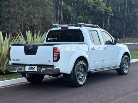 NISSAN Frontier 2.3 16V LE 4X4 CABINE DUPLA BI-TURBO DIESEL AUTOM�TICO, Foto 5