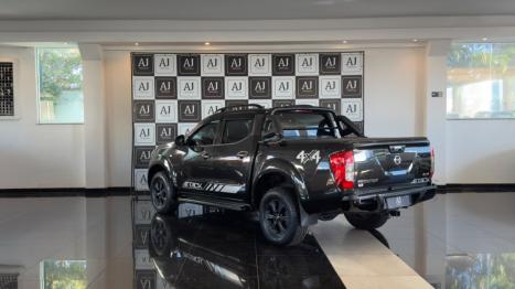 NISSAN Frontier 2.3 ATTACK CABINE DUPLA 4X4 BI-TURBO DIESEL AUTOM�TICO, Foto 6