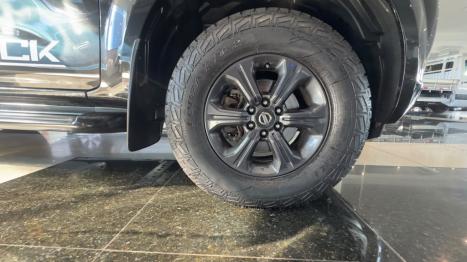 NISSAN Frontier 2.3 ATTACK CABINE DUPLA 4X4 BI-TURBO DIESEL AUTOM�TICO, Foto 16