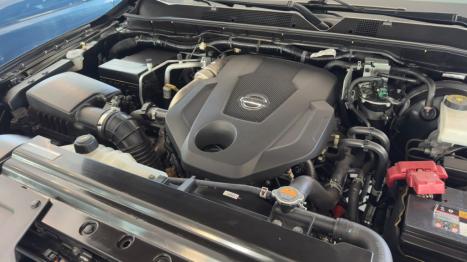 NISSAN Frontier 2.3 ATTACK CABINE DUPLA 4X4 BI-TURBO DIESEL AUTOM�TICO, Foto 17