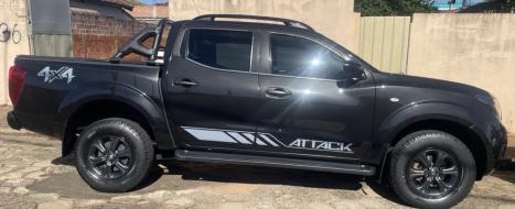 NISSAN Frontier 2.3 ATTACK CABINE DUPLA 4X4 BI-TURBO DIESEL AUTOM�TICO, Foto 3