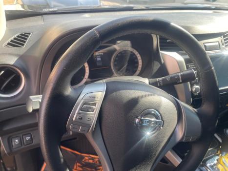 NISSAN Frontier 2.3 ATTACK CABINE DUPLA 4X4 BI-TURBO DIESEL AUTOM�TICO, Foto 4