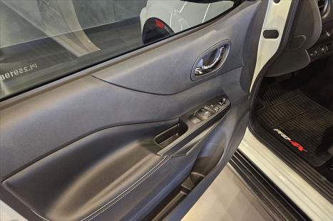 NISSAN Frontier 2.3 16V PRO4X CABINE DUPLA 4X4 BI-TURBO DIESEL AUTOM�TICO, Foto 16