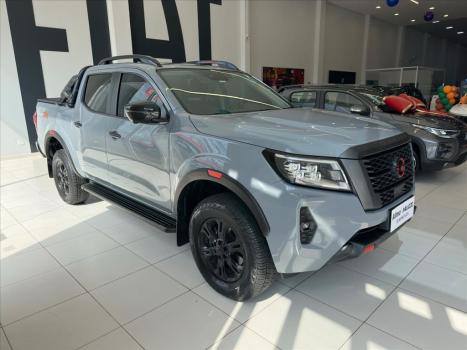 NISSAN Frontier 2.3 16V PRO4X CABINE DUPLA 4X4 BI-TURBO DIESEL AUTOMÁTICO, Foto 1