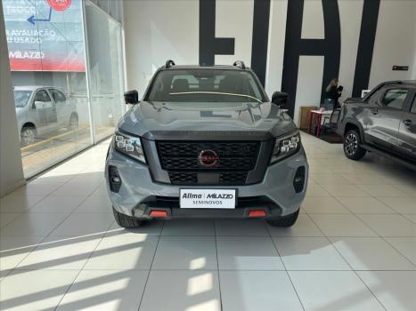 NISSAN Frontier 2.3 16V PRO4X CABINE DUPLA 4X4 BI-TURBO DIESEL AUTOMÁTICO, Foto 3