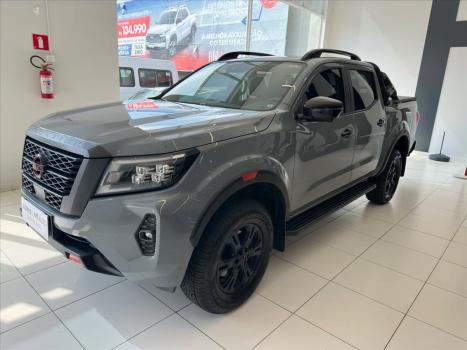 NISSAN Frontier 2.3 16V PRO4X CABINE DUPLA 4X4 BI-TURBO DIESEL AUTOMÁTICO, Foto 4