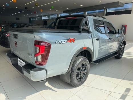 NISSAN Frontier 2.3 16V PRO4X CABINE DUPLA 4X4 BI-TURBO DIESEL AUTOMÁTICO, Foto 13