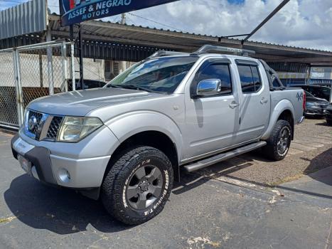 NISSAN Frontier 2.5 4X4 LE CABINE DUPLA TURBO DIESEL AUTOMTICO, Foto 2