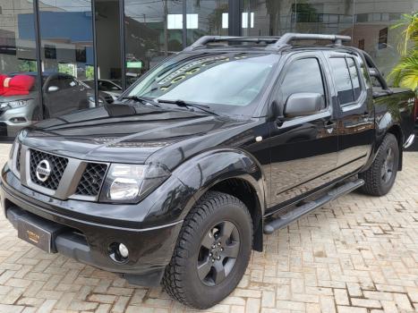 NISSAN Frontier 2.5 SE 4X4 TURBO DIESEL CABINE DUPLA, Foto 2