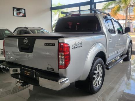 NISSAN Frontier 2.5 SL 4X4 TURBO DIESEL CABINE DUPLA AUTOM�TICO, Foto 5