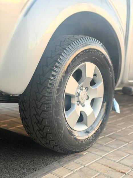 NISSAN Frontier 2.5 S 4X4 TURBO DIESEL CABINE DUPLA, Foto 13