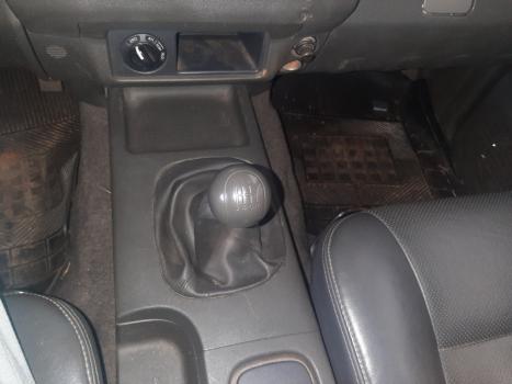 NISSAN Frontier 2.5 XE 4X4 TURBO DIESEL CABINE DUPLA, Foto 4