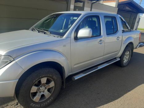 NISSAN Frontier 2.5 XE 4X4 TURBO DIESEL CABINE DUPLA, Foto 6