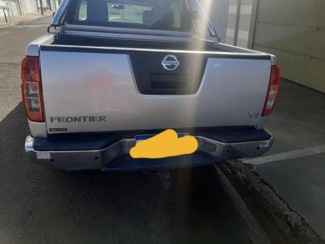 NISSAN Frontier 2.5 XE 4X4 TURBO DIESEL CABINE DUPLA, Foto 8