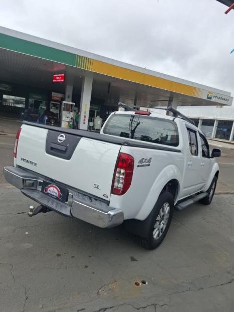 NISSAN Frontier 2.5 SL 4X4 TURBO DIESEL CABINE DUPLA AUTOMÁTICO, Foto 4