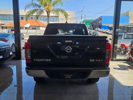 NISSAN Frontier 2.8 4X4 XE TURBO DIESEL CABINE DUPLA, Foto 5