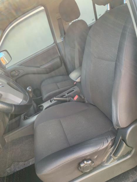 NISSAN Frontier 3.2 4X4 AX CABINE DUPLA DIESEL, Foto 5