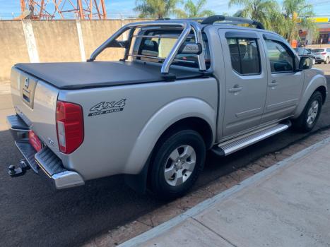 NISSAN Frontier 3.2 4X4 AX CABINE DUPLA DIESEL, Foto 9