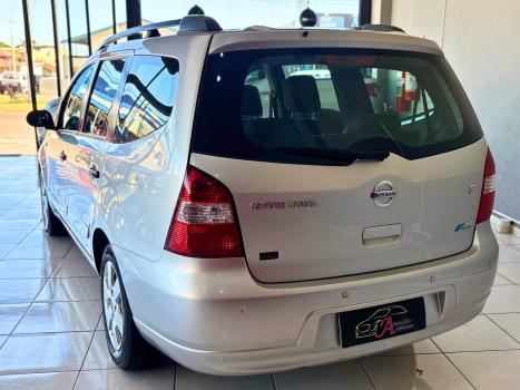 NISSAN Grand Livina 1.8 16V 4P FLEX S, Foto 4