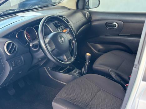 NISSAN Grand Livina 1.8 16V 4P FLEX S, Foto 7