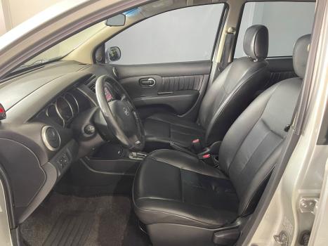 NISSAN Grand Livina 1.8 16V 4P SL FLEX AUTOMTICO, Foto 4