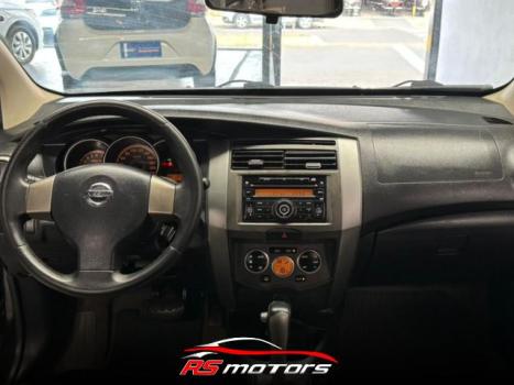 NISSAN Grand Livina 1.8 16V 4P SL FLEX AUTOM�TICO, Foto 8