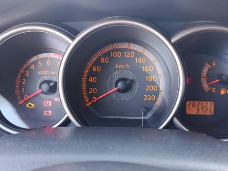 NISSAN Grand Livina 1.8 16V 4P SL FLEX, Foto 10