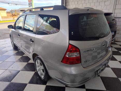NISSAN Grand Livina 1.8 16V 4P FLEX S, Foto 4